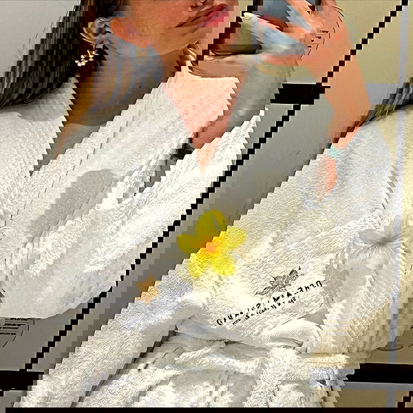 dana_ratushany image ~ Altpins