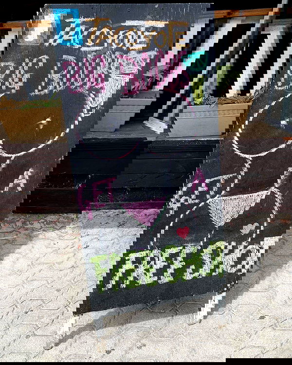 daniel_shallom image ~ Altpins