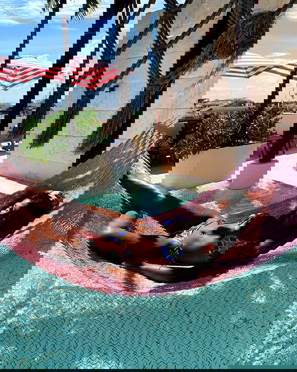 daniel_shallom image ~ Altpins