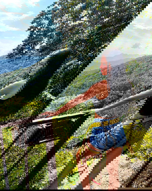 daniel_shallom image ~ Altpins