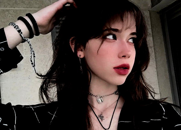 daniela.pritika instagram image archive image