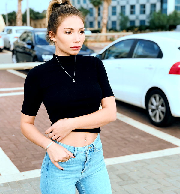 daniella_kristya instagram image archive image
