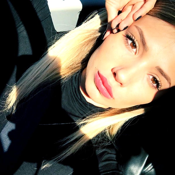 daniella_kristya instagram image archive image
