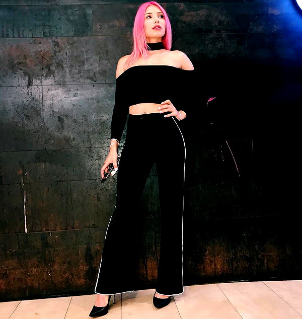 daniella_kristya instagram image archive image