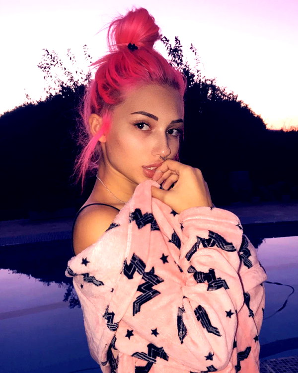 daniella_kristya instagram image archive image