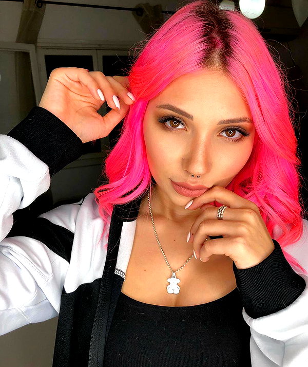 daniella_kristya instagram image archive image