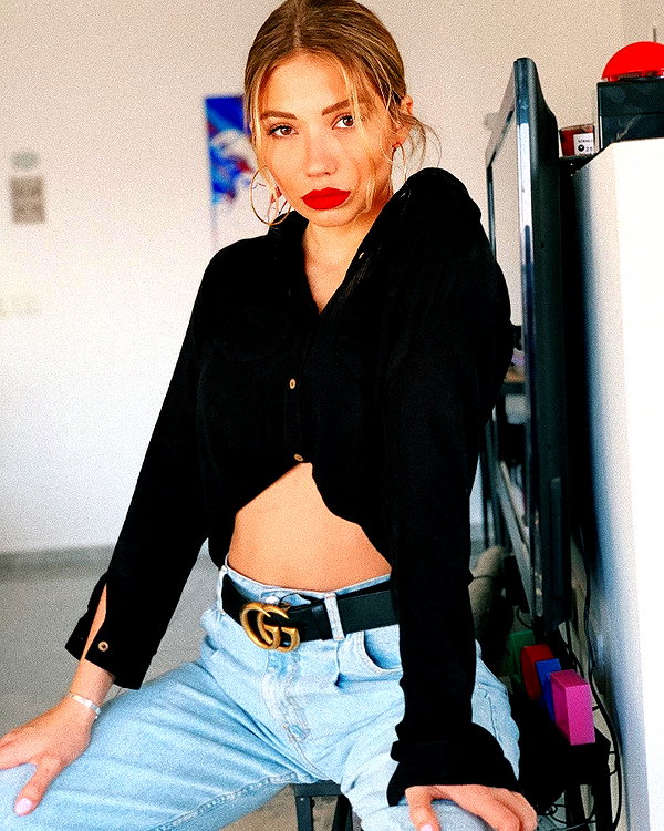 daniella_kristya instagram image archive image