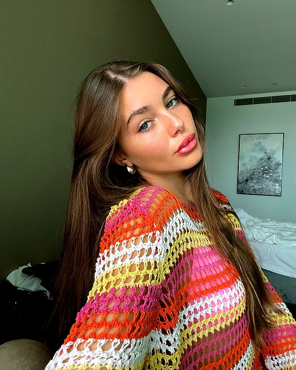 daniella_zeldis instagram image archive image