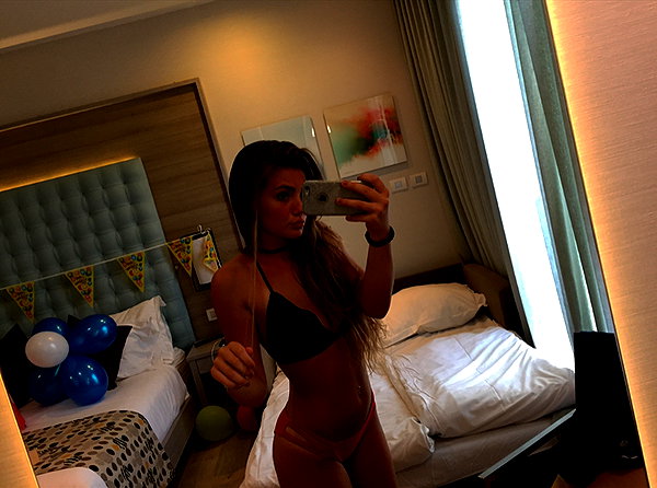 daniella_zeldis instagram image archive image