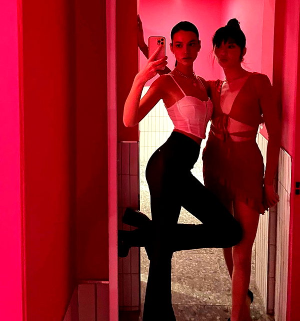dasha.ilyushchyts instagram image archive image