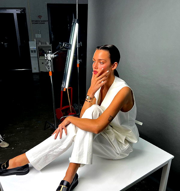 dasha.ilyushchyts instagram image archive image