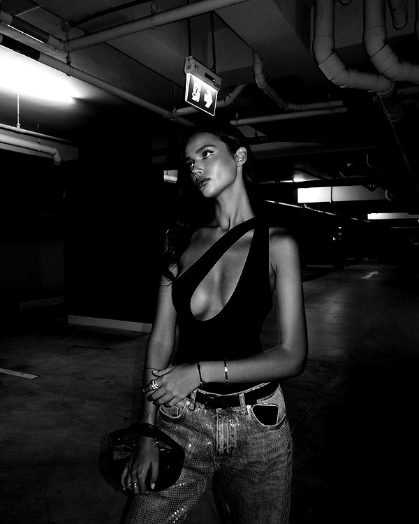 dasha.ilyushchyts instagram image archive image