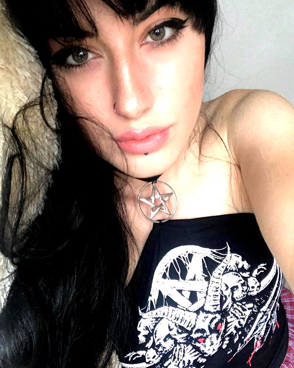 deadgjrl instagram image archive image