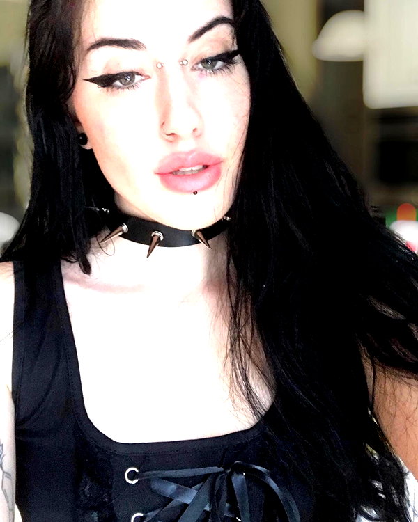 deadgjrl instagram image archive image