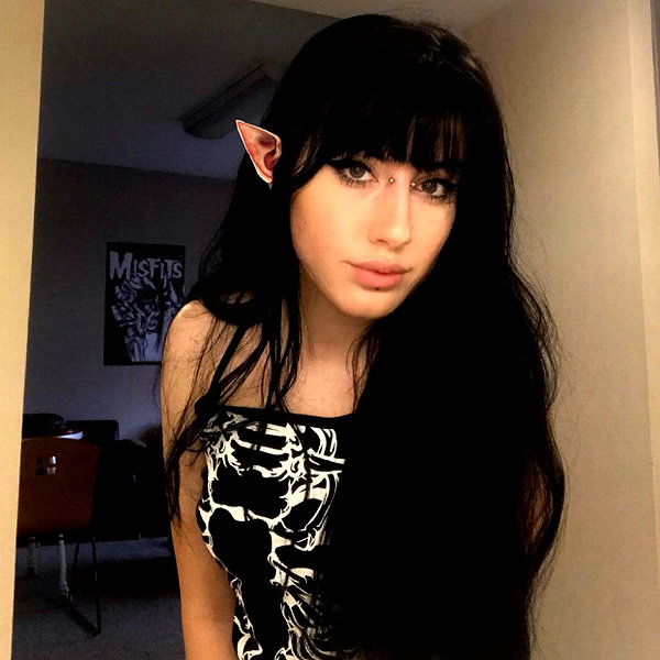 deadgjrl instagram image archive image