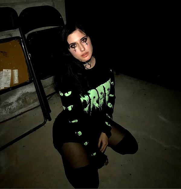 deadgjrl instagram image archive image