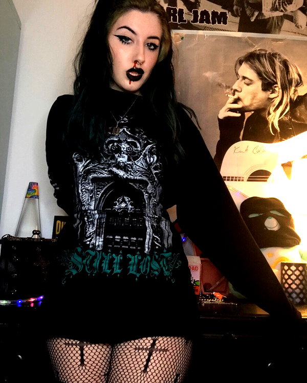 deadgjrl instagram image archive image