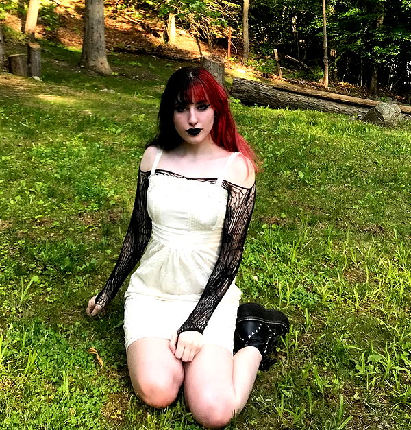 deadgjrl instagram image archive image