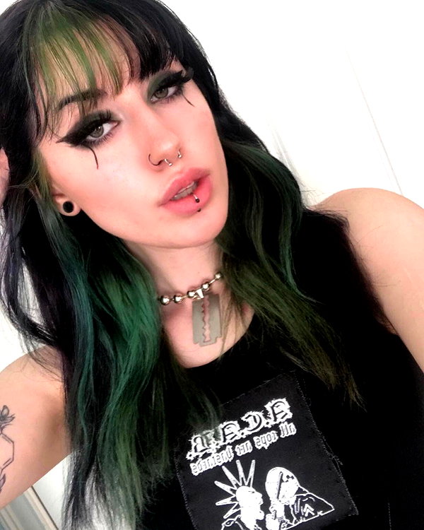 deadgjrl instagram image archive image
