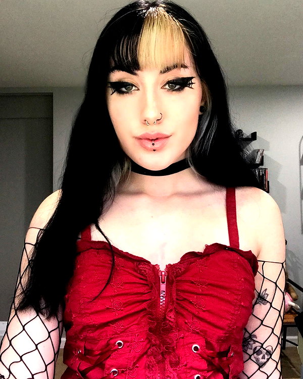 deadgjrl instagram image archive image