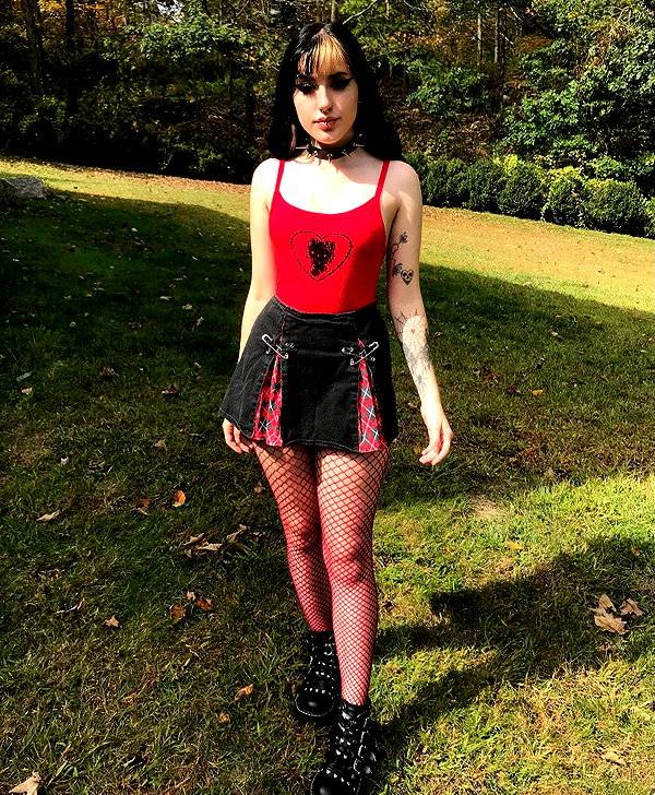 deadgjrl instagram image archive image