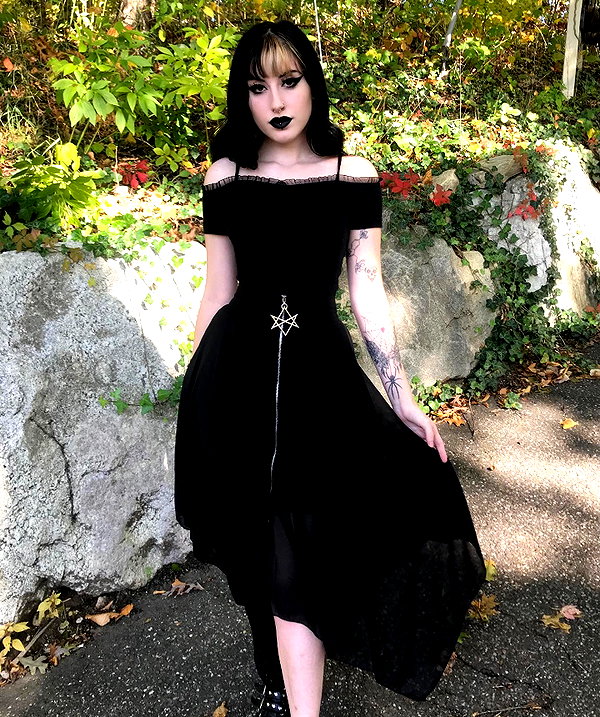 deadgjrl instagram image archive image