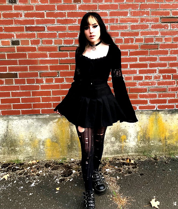 deadgjrl instagram image archive image