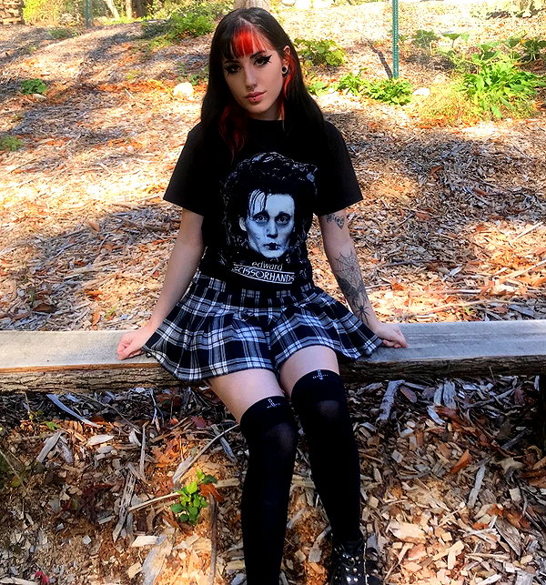 deadgjrl instagram image archive image