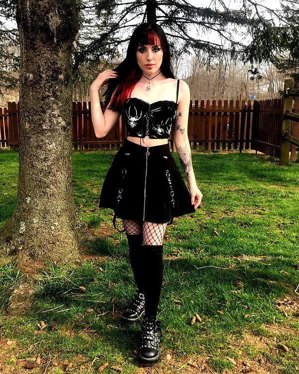 deadgjrl instagram image archive image