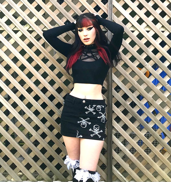 deadgjrl instagram image archive image