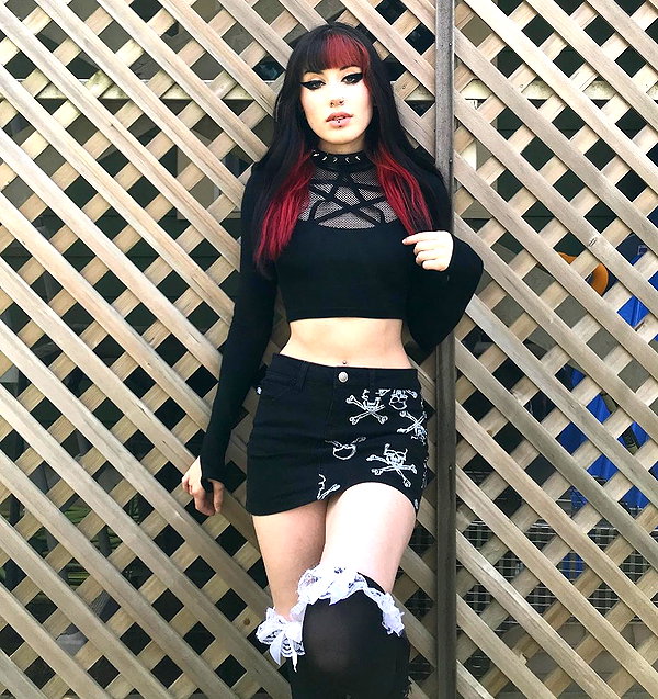 deadgjrl instagram image archive image