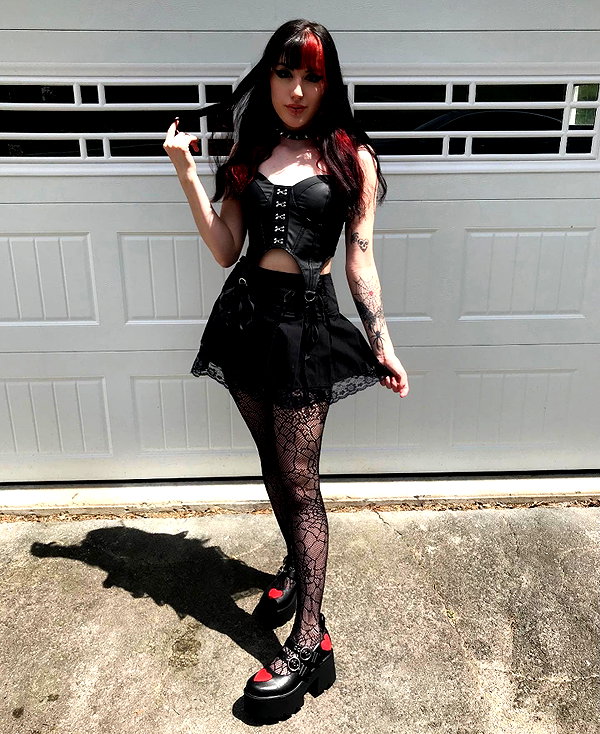 deadgjrl instagram image archive image