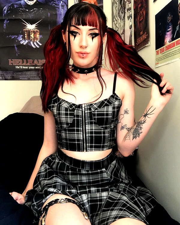 deadgjrl instagram image archive image
