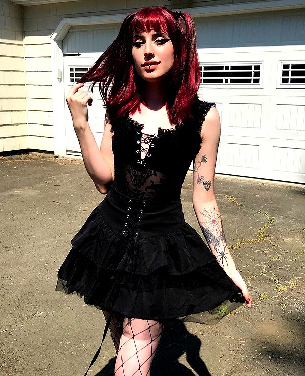 deadgjrl instagram image archive image