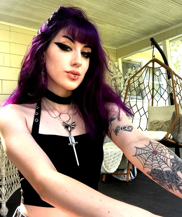 deadgjrl instagram image archive image