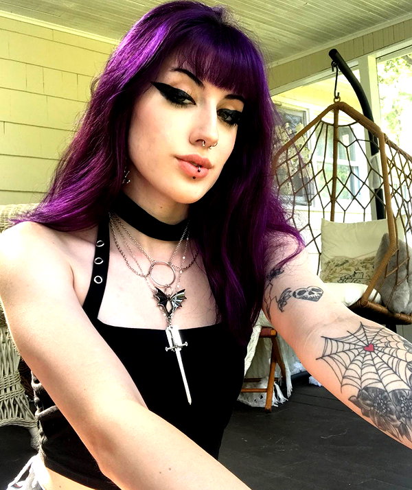 deadgjrl instagram image archive image