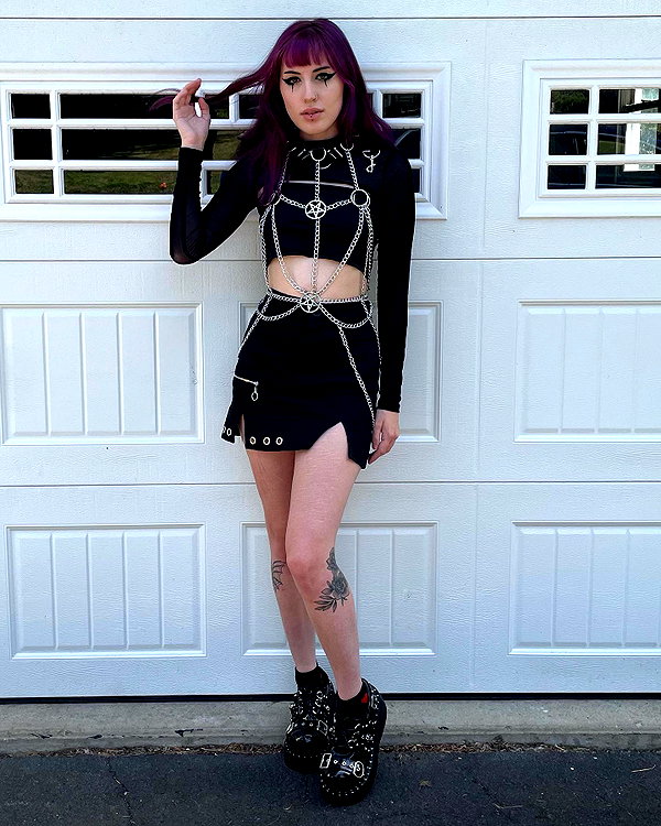 deadgjrl instagram image archive image