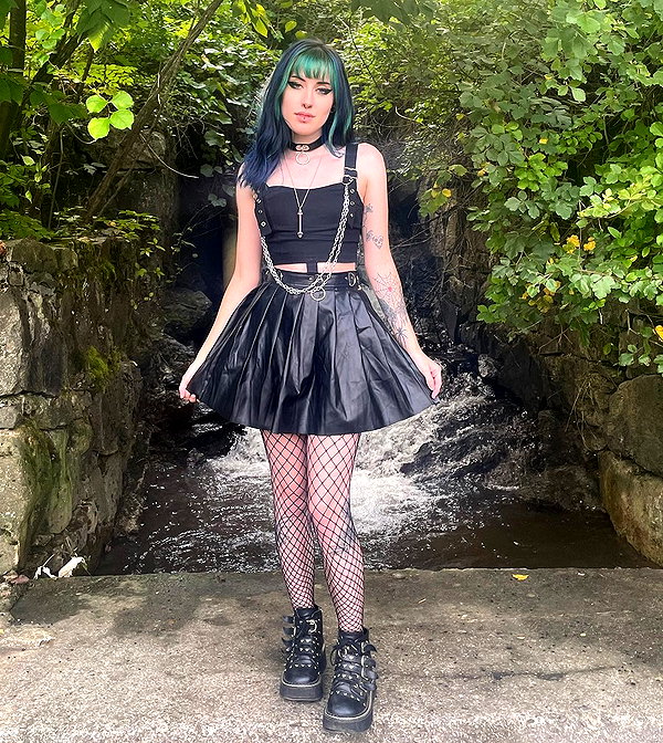 deadgjrl instagram image archive image