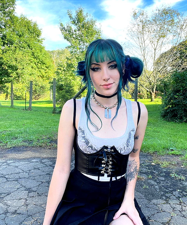 deadgjrl instagram image archive image