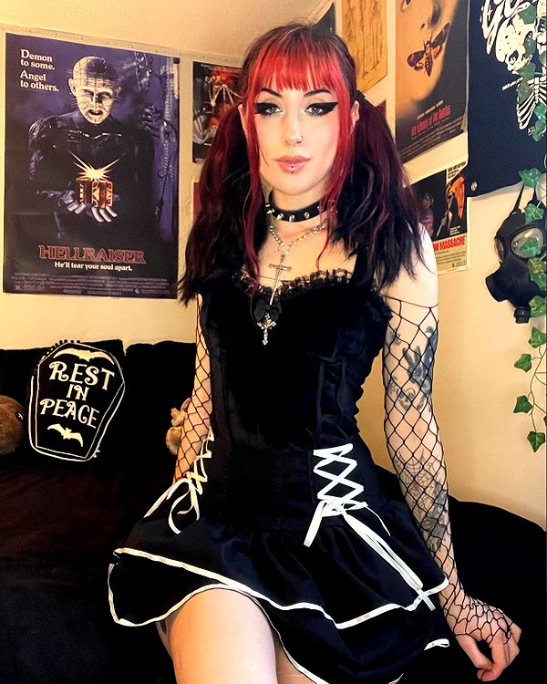 deadgjrl instagram image archive image