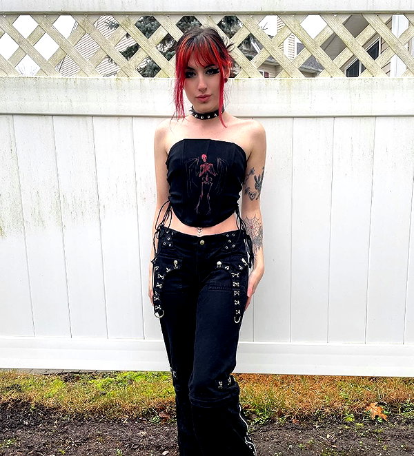 deadgjrl instagram image archive image