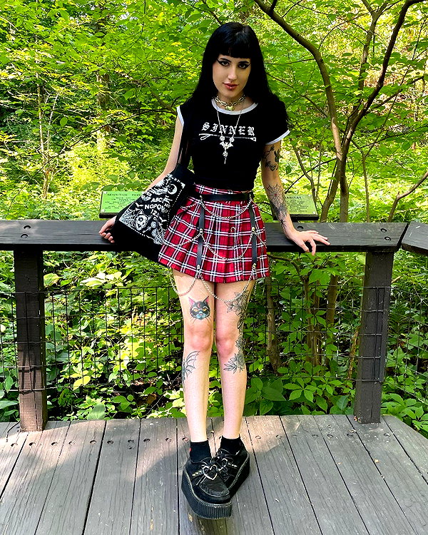 deadgjrl instagram image archive image