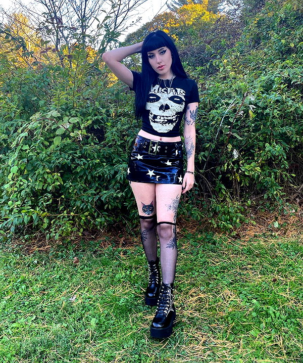 deadgjrl instagram image archive image