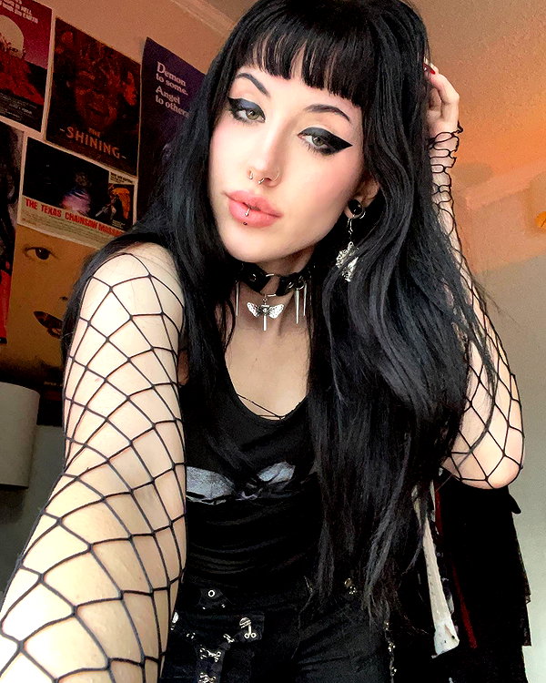 deadgjrl instagram image archive image