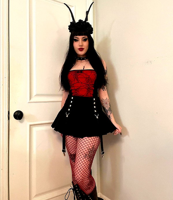 deadgjrl instagram image archive image