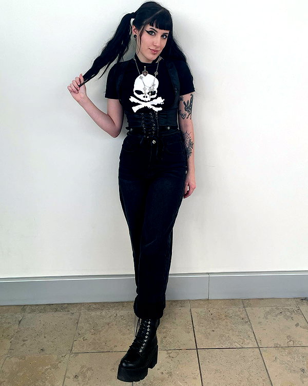 deadgjrl instagram image archive image