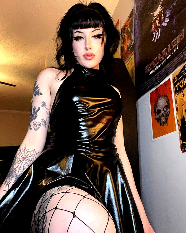 deadgjrl instagram image archive image