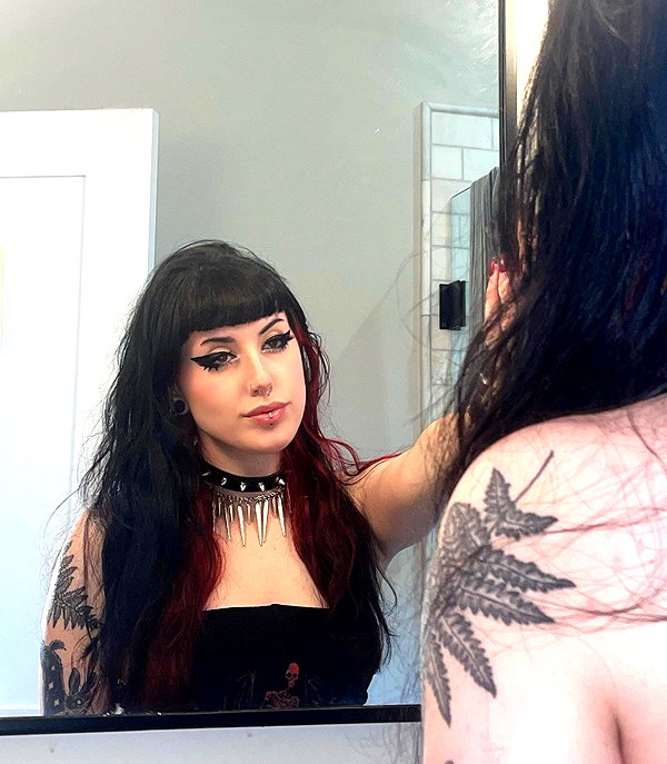 deadgjrl instagram image archive image