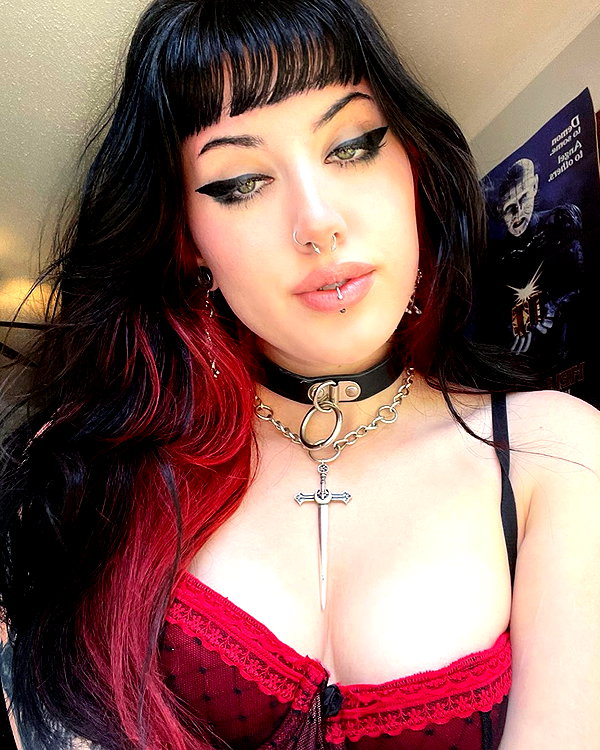 deadgjrl instagram image archive image