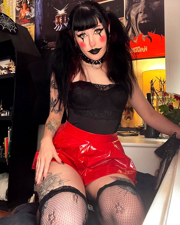 deadgjrl instagram image archive image